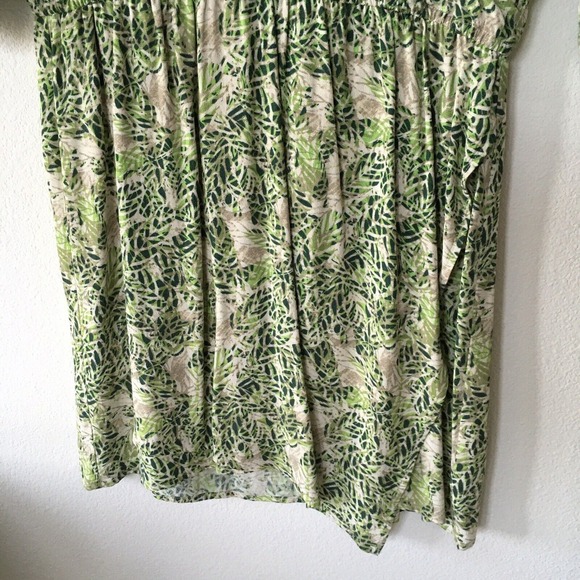 CAbi Green White Floral Faux Wrap Midi Dress 572 Rayon Blend Women's‎ Size S - Picture 5 of 8